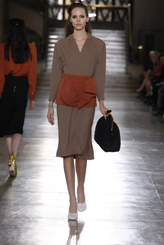 Miu Miu 2011{ď͹AϵŮb