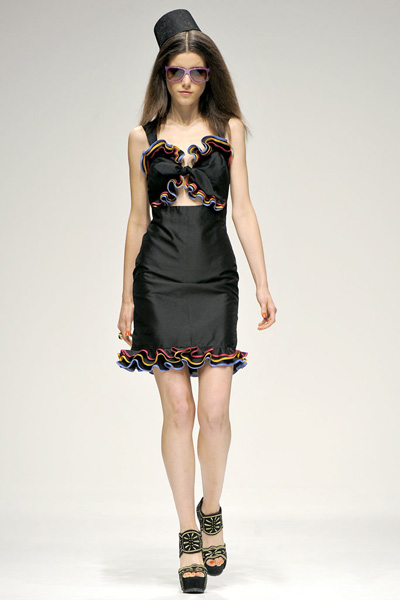 PPQ2011͹ײɫ