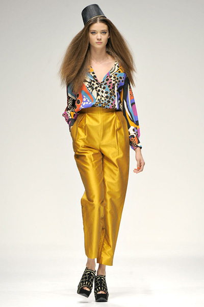 PPQ2011͹ײɫ