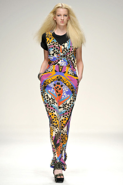 PPQ2011͹ײɫ