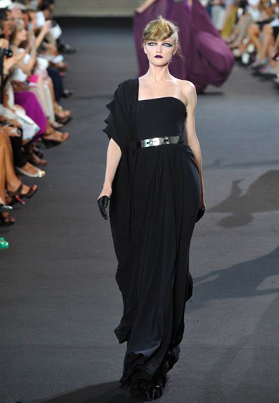 Stephane Rolland胸縫VS腿縫 高開叉裸露誘惑