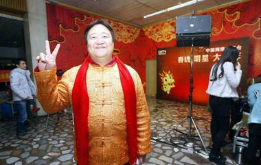 春晚最不忠實觀眾橫空出世 “睡覺姐”龍年大紅