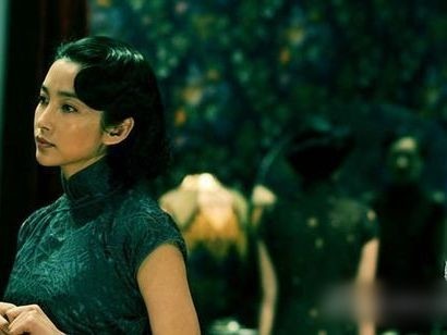 中國(guó)女星演繹的旗袍絕代風(fēng)情