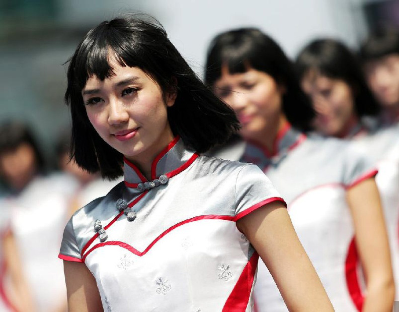 F1中國(guó)大獎(jiǎng)賽禮儀小姐旗袍秀