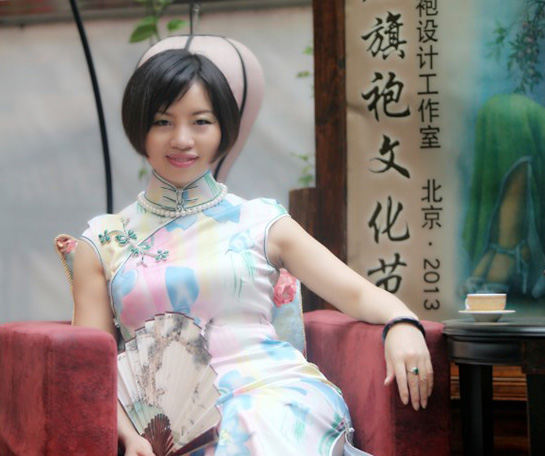 旗袍設(shè)計師喻雙雙和她的經(jīng)典旗袍