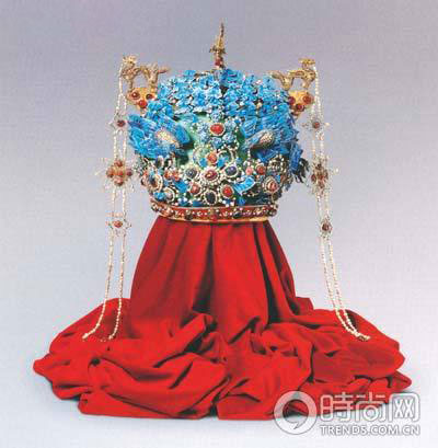 嫁衣民族風 盤點少數民族傳統婚禮服飾