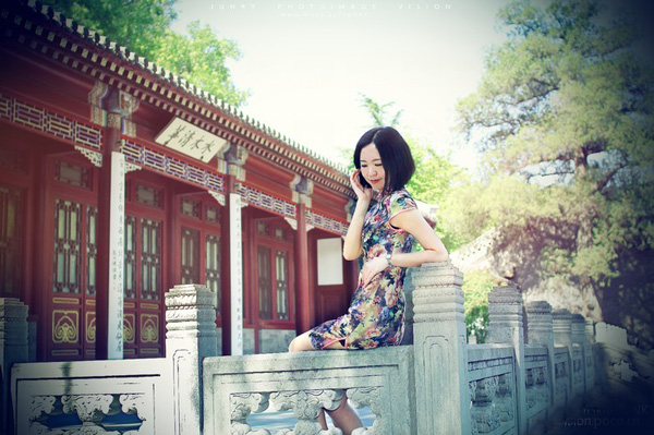 清華大學(xué)MBA畢業(yè)季秀旗袍